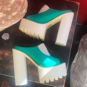 Bebo chunky heel platform sandals preowned 38 (7.5)